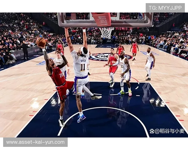 快船攻守联动：如何在防守端制造更多转换机会成为训练主题